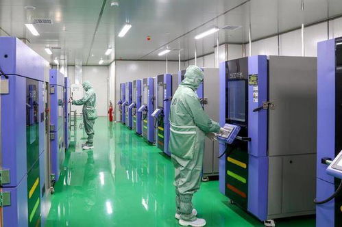 视角丨璧山区智能工厂剪影 从制造迈向智造，智能照明点亮未来